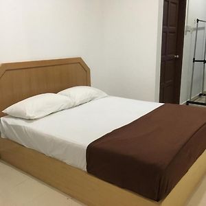 Bilik standard berdua